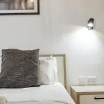 A Lovely 1br With Balcony Just Off The Coast By 360 Estates Appartamento