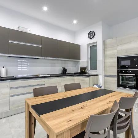 A Lovely 1br With Balcony Just Off The Coast By 360 Estates Apartmán Saint Julian's