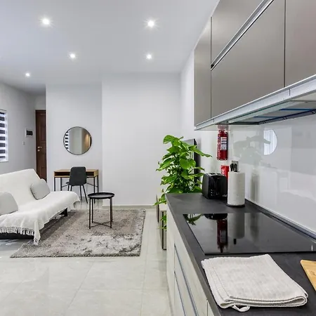 Lejlighed A Lovely 1br With Balcony Just Off The Coast By 360 Estates Saint Julian's